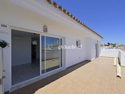 Ático en venta en Calahonda, Mijas, Málaga