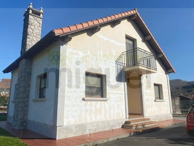 Chalet en Cabezón de la Sal