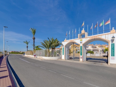 Chalet en venta en Avenida Habaneras - Curva de Palangre, Torrevieja, Alicante