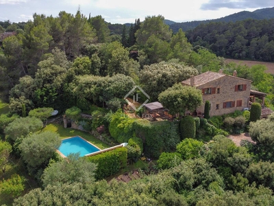 Casa rural de 180m² en venta en El Gironés, Girona