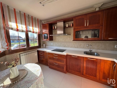Casa 4 habitaciones de 287 m² en Villarrodrigo de Las Regueras (24197)