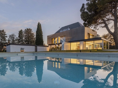 Casa / villa de 700m² en venta en Pozuelo, Madrid