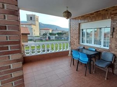 Chalet unifamiliar en venta en Calle de San Lorenzo