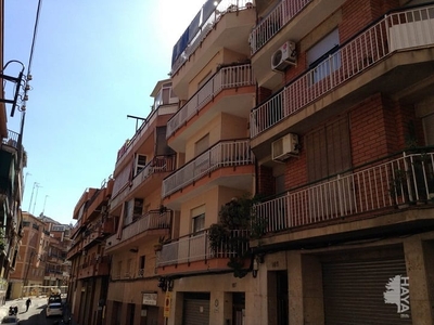 Piso en venta en Calle Nou Pins, Atico, 08016, Barcelona (Barcelona)