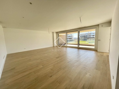 Piso de 204m² con 33m² terraza en alquiler en La Moraleja