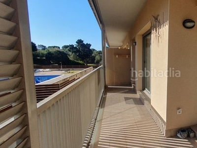 Apartamento en mas balmanya con piscina y terraza en Sant Feliu de Guíxols