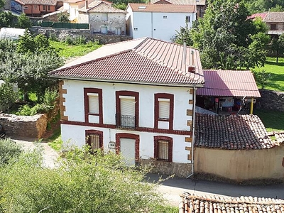 Casa de 3 habitaciones en Castilla y León