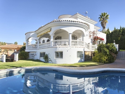 Chalet en venta en Torrequebrada, Benalmádena, Málaga