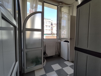 Piso cuatro habitaciones balcon en El Camp de l´Arpa del Clot Barcelona