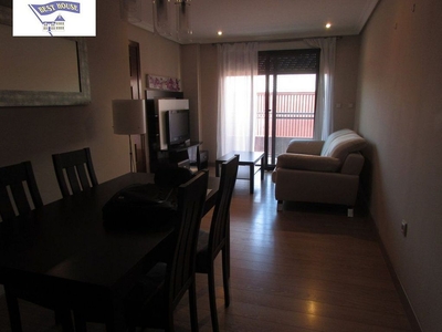 Alquiler de piso en Carretas - Huerta de Marzo - La Pajarita de 2 habitaciones con garaje y muebles