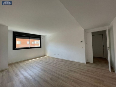 Alquiler de piso en Los Valles-San Vazquez-El Fuerte de 3 habitaciones con terraza y garaje