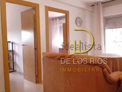 Apartamento en alquiler en Calle de Luz Casanova