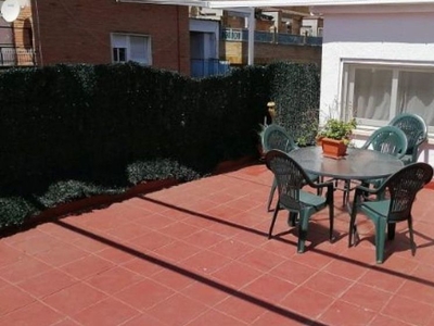 Ático en alquiler en Camino de Ronda - Rosaleda de 3 habitaciones con terraza y muebles