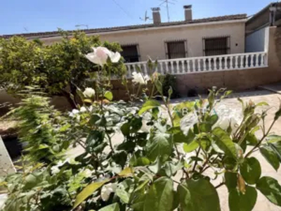 Casa en venta en Calle Pilar de La Horadada