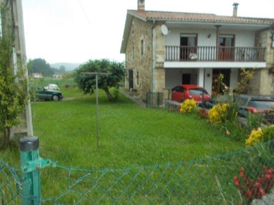 Finca/Casa Rural en venta en Puente Viesgo, Cantabria