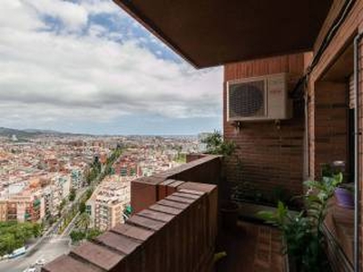 Piso de tres habitaciones buen estado, La Guineueta, Barcelona