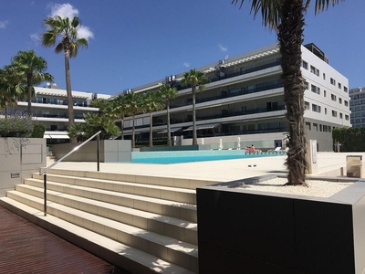Piso en alquiler en avenida Pere Matutes Noguera de 2 habitaciones con terraza y piscina