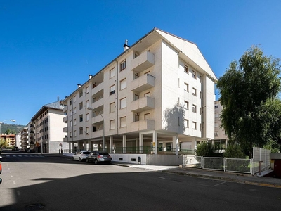 Piso en alquiler en calle Membrilleras de 2 habitaciones con terraza y garaje