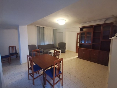 Piso en alquiler en Santa Marina - La Paz de 4 habitaciones con terraza y muebles