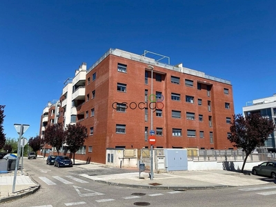 Piso en venta en calle El Carrizal de 3 habitaciones con terraza y garaje