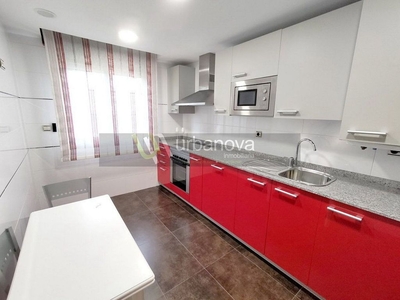 Piso en venta en San Adrián - La Cava de 2 habitaciones con piscina y garaje