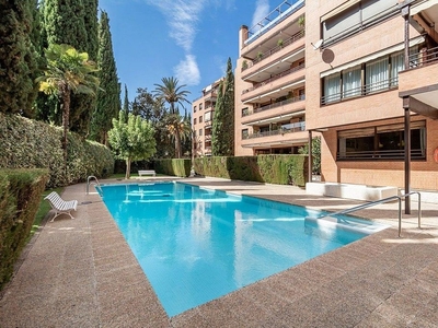 Piso en venta en San Matías - Realejo de 5 habitaciones con terraza y piscina