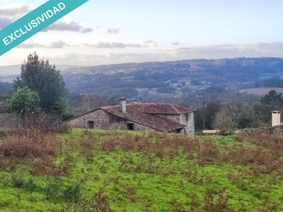 BONITA CASA DE PIEDRA PARA RESTAURAR TOTALMENTE CON ESPECTACULAR FINCA Y ARBOLEDA DE 7.000 METROS!!! a orillas del Río Unas vistas espectaculares.