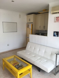 Venta de piso en calle Jiménez E Iglesias de 1 habitación con balcón