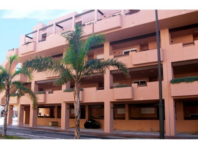 Venta Piso Alhama de Murcia. Piso de dos habitaciones en Calle La Isla. Buen estado segunda planta con terraza