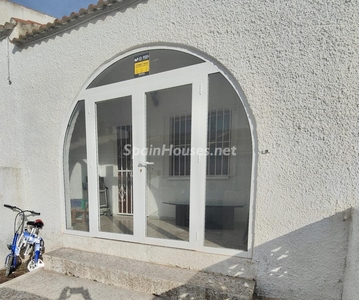 Casa adosada en venta en La Siesta, Torrevieja