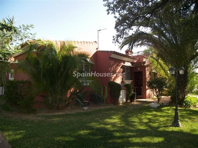Casa independiente en venta en El Rosario-Ricmar, Marbella