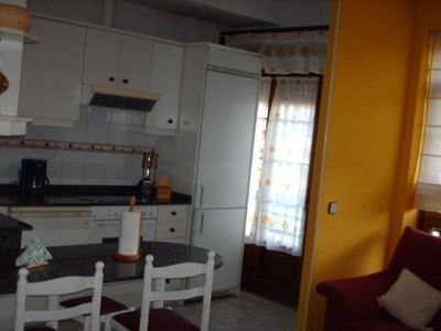 Venta de dúplex en Valdés de 2 habitaciones con terraza y muebles