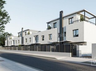 Casa adosada chalet de obra nueva terra nova en Fresnos I y II Torrejón de Ardoz