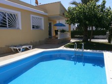Alquiler vacaciones de casa con piscina y terraza en Vinaròs, Triador - Marblau