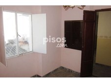 Casa en venta en Calle de la Fuente en Martos por 22.610 €
