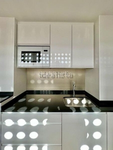 Alquiler ático ¡apartamento en primera línea de mar de 90 m2 + 50 m2 de terraza! en Sitges