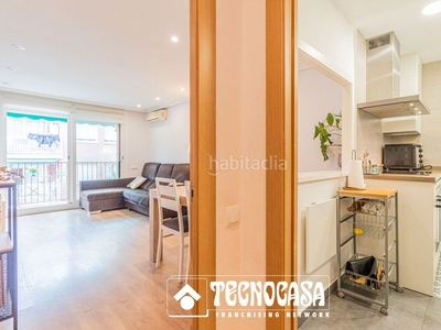 Alquiler ático con 3 habitaciones con ascensor, calefacción y aire acondicionado en Sant Cugat del Vallès