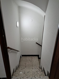 Alquiler casa de pueblo en montoliu. piso de 4 habitaciones sin muebles con almacén y buhardilla en Montoliu de Lleida