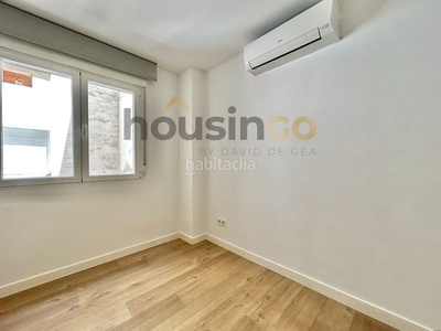 Alquiler piso en alquiler , con 61 m2, 2 habitaciones y 1 baños, ascensor, amueblado, aire acondicionado y calefacción individual gas natural. en Madrid