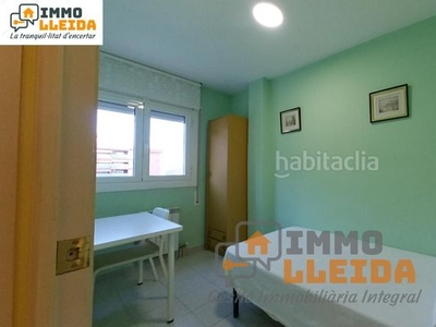 Alquiler piso ¡piso ideal para estudiantes!! en Mariola Lleida