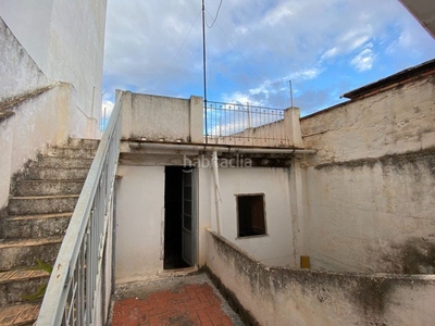 Casa amplia casa de pueblo con muchas posibilidades en Riba - roja de Túria