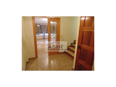 Casa amplia reformada . zona centro – ref: c.2219 en Alzira