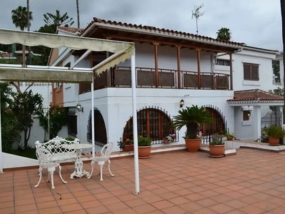 Casa-Chalet en Venta en Alvarados, Los Las Palmas