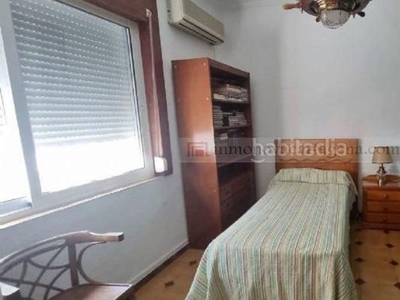 Casa con 3 habitaciones amueblada con parking en Cartagena