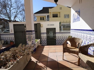 Casa con 3 habitaciones con parking, piscina, calefacción y aire acondicionado en Getafe