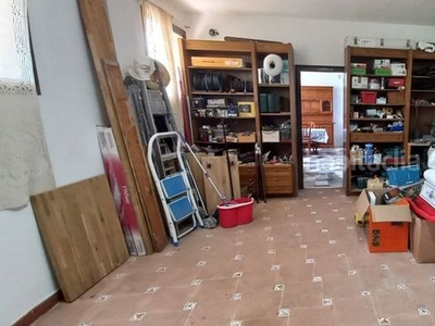 Casa en venta , 4 dormitorios. en Corbera de Llobregat