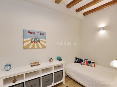 Piso apartamento reformado a la venta en el poble sec. en Barcelona