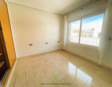 Piso en calle ricardo codorniu 16 piso reformado integramente con bajo comercial como garaje en Murcia
