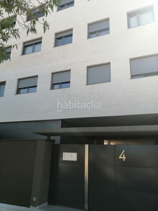 Piso en carrer arquitecte ignasi miquel 4 piso con 4 habitaciones con ascensor y parking en Lleida