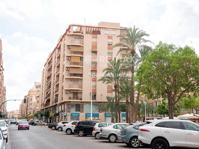 Piso en venta en Plaza Crevillente-Juzgados, Elche